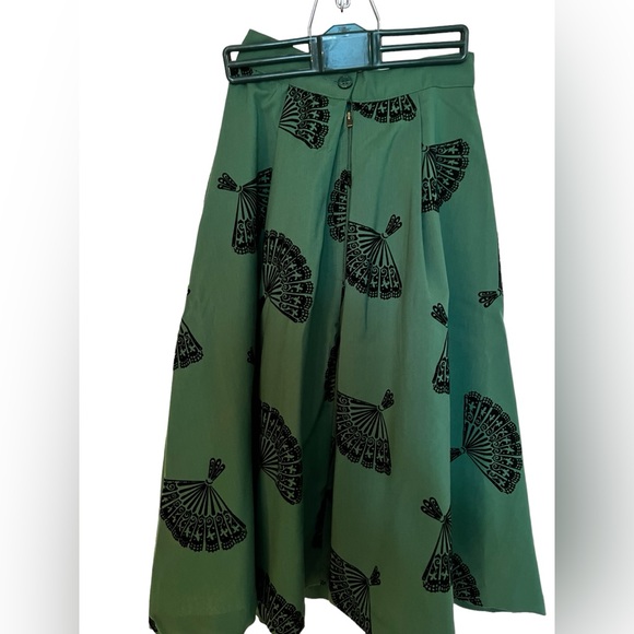 Retro mid/shin length skirt - Picture 2 of 2